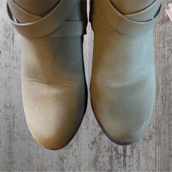 Charlotte Russe Womens Olive Bootie Size 9 - Picture 5 of 6